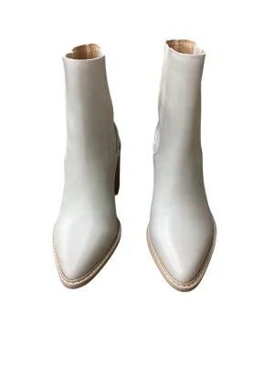 Boots Leather By Crown Vintage  Size: 8