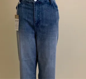 High Rise Breezy Crop Jeans (Plus S…