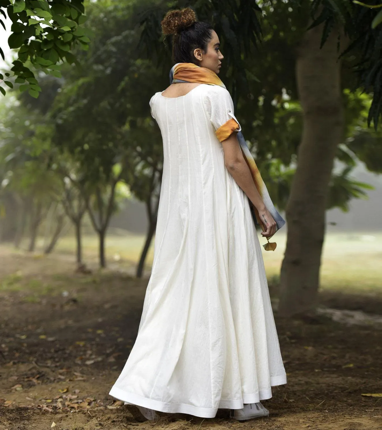 PEARL GLOW GOWN