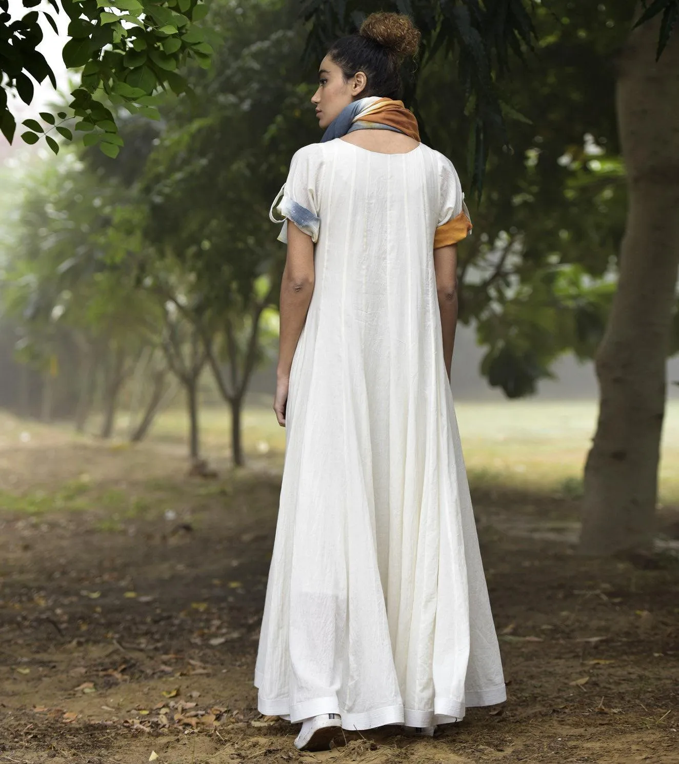PEARL GLOW GOWN