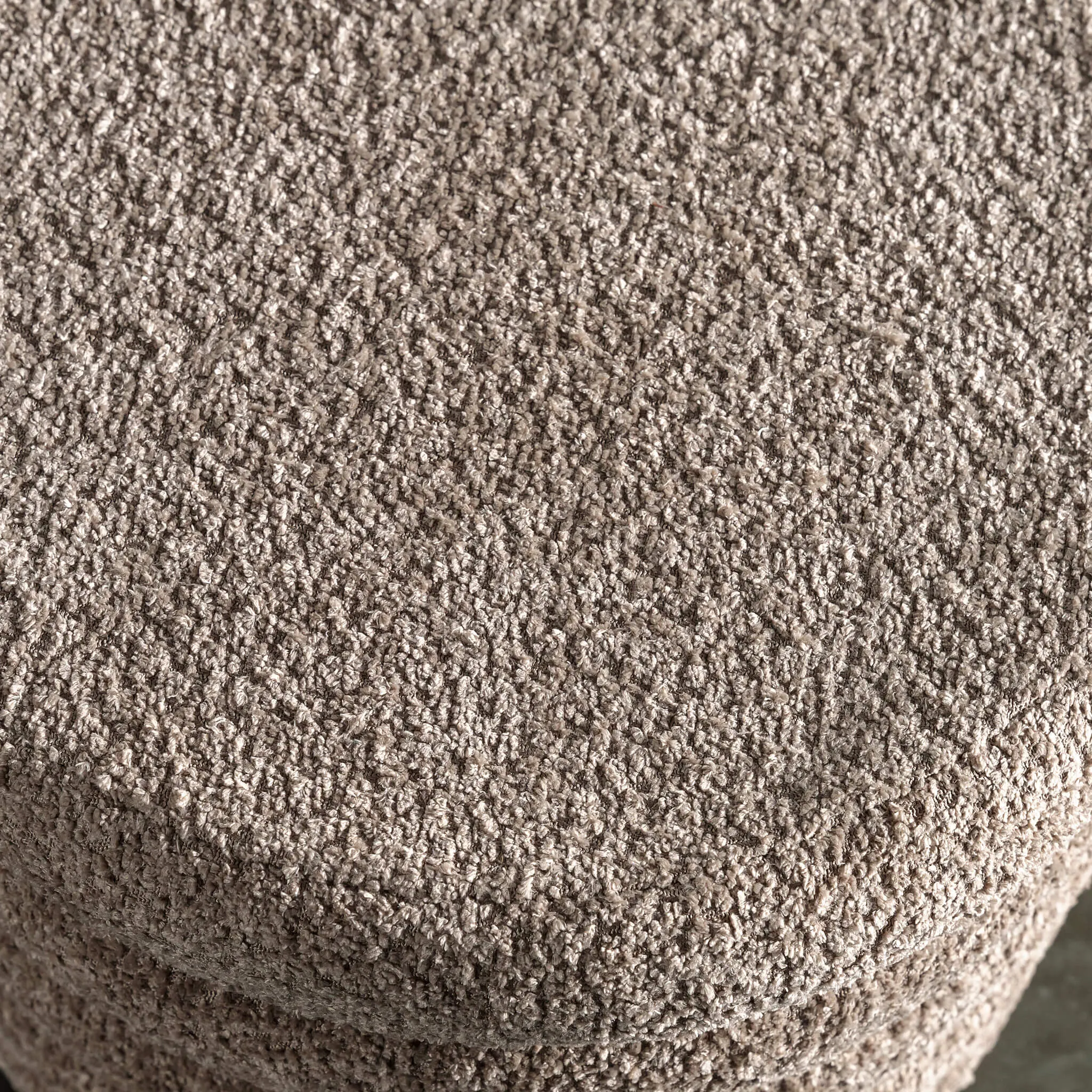 SEVILLA MODERNA TUB CHAIR  |  SAHARA DUNE BOUCLE